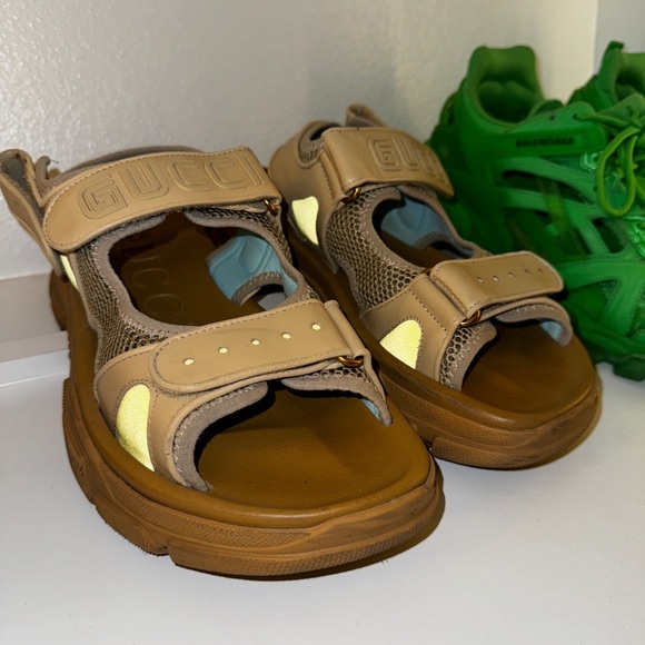 Authentic Gucci Aguru Leather/Mesh Sandals in Tan W Sz42-43 - Picture 3 of 5